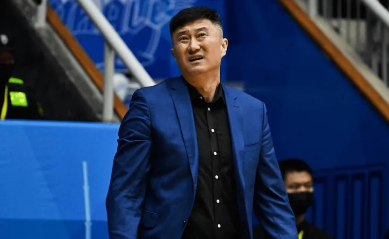 pp电子-杜锋：上半场两队进攻高效，吉林的三分对我们造成很大压力