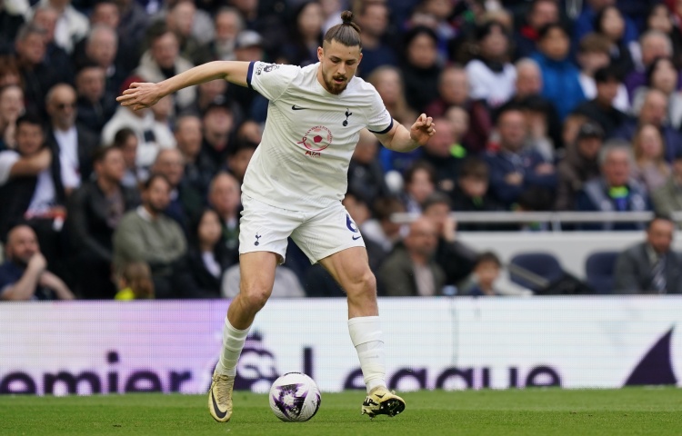 pp电子试玩-记者：经纪人向米兰推荐德勒古欣，总监塔雷希望得到乔·戈麦斯