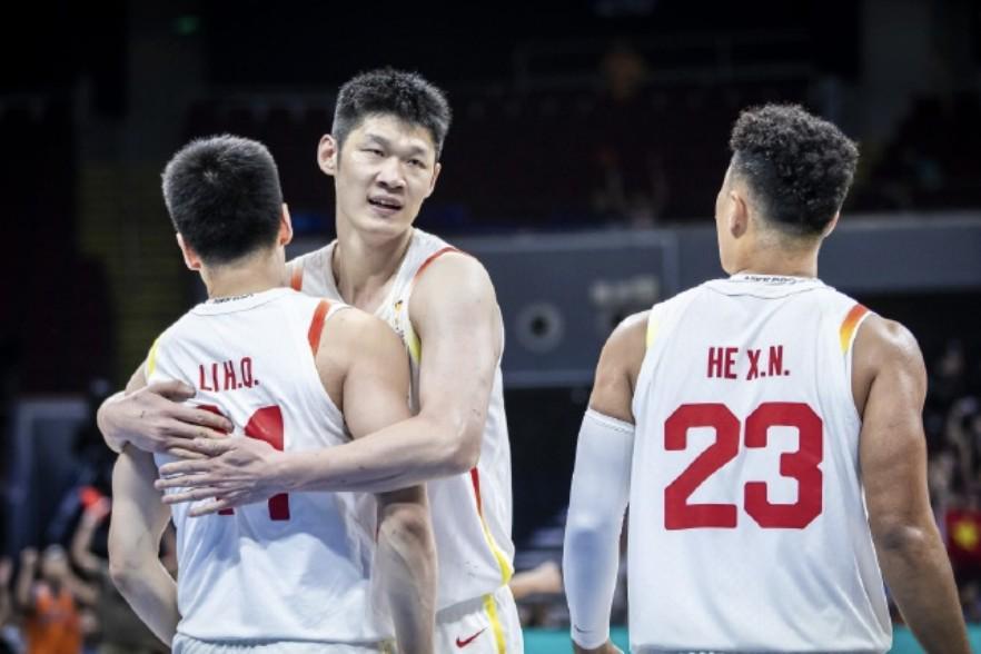 pp电子-杨鸣：锋线群整体发挥取胜，这是中国男篮近年来少有的案例